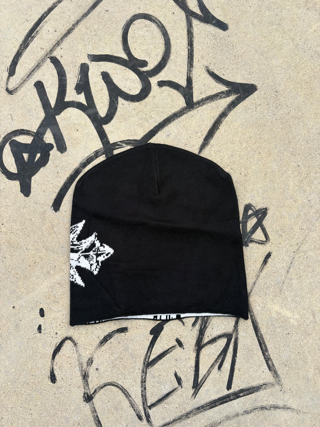SKYE THORNS BEANIE