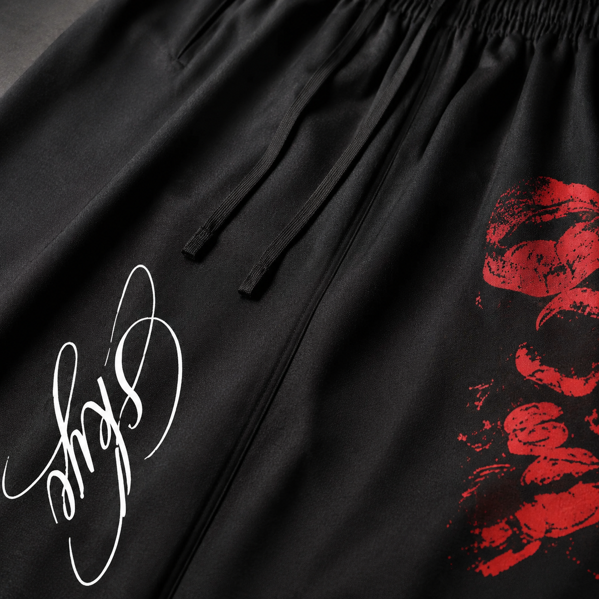 Kiss Sweatpants Black