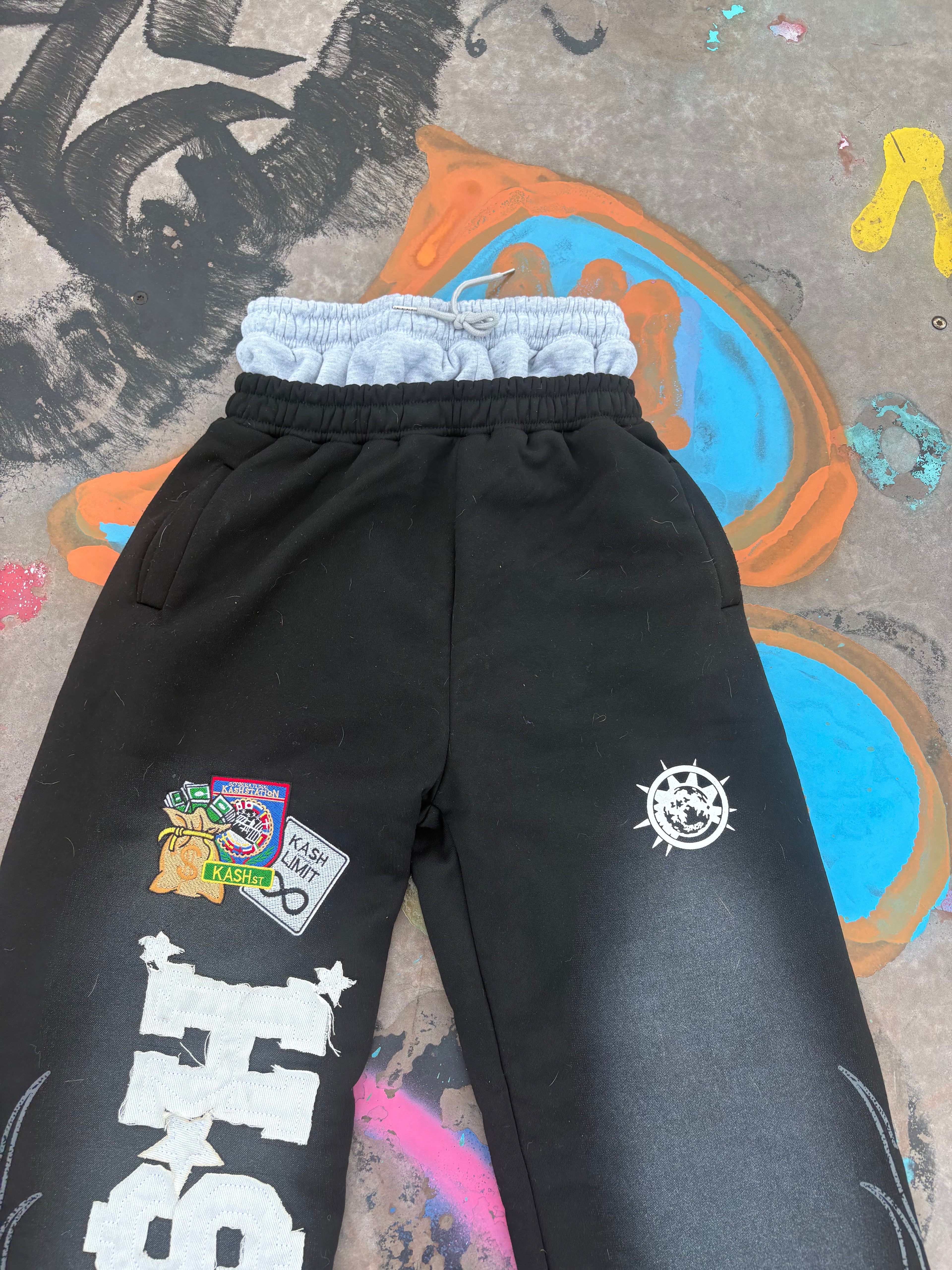 Skye “KASH” Sweatpants (BLACK/PINK)